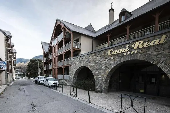Appartement avec Piscine Intérieure Centre Village Saint Lary Francia