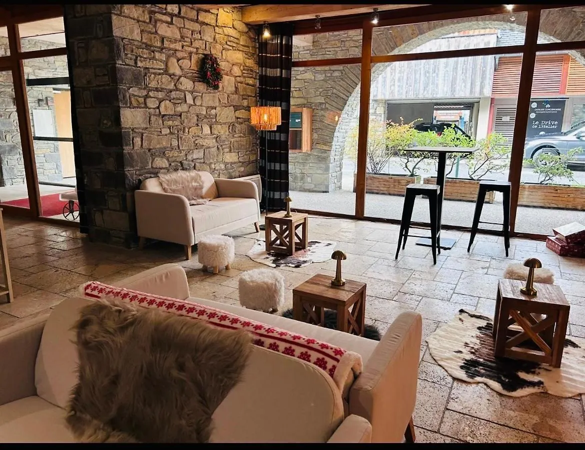 Appartement avec Piscine Intérieure Centre Village Saint Lary Appartamento Saint-Lary-Soulan